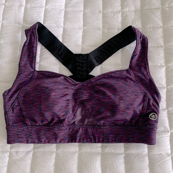 Nike Athletic Crop Top Size Small - Picture 1 of 3